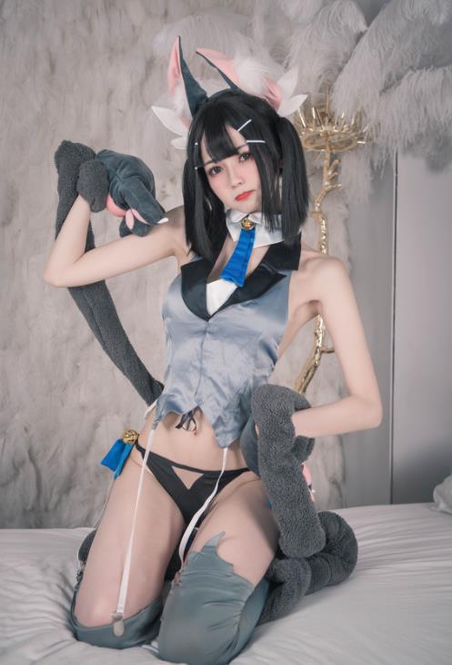 你的负卿 可爱猫耳cos写真图包合集下载