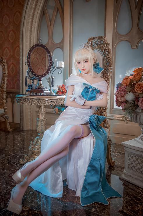 这个泡泡就是逊啦 女仆白丝福利写真图包合集下载