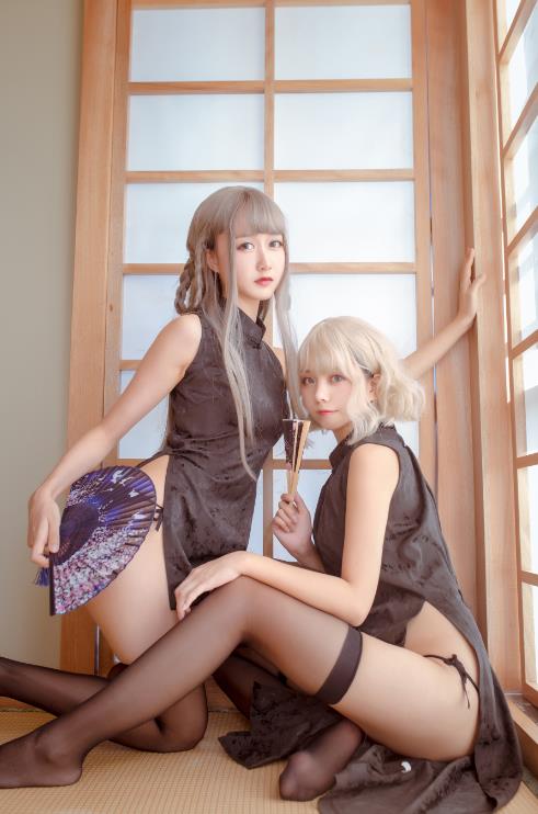 小野妹子w  校服双马尾自拍福利写真图片合集下载