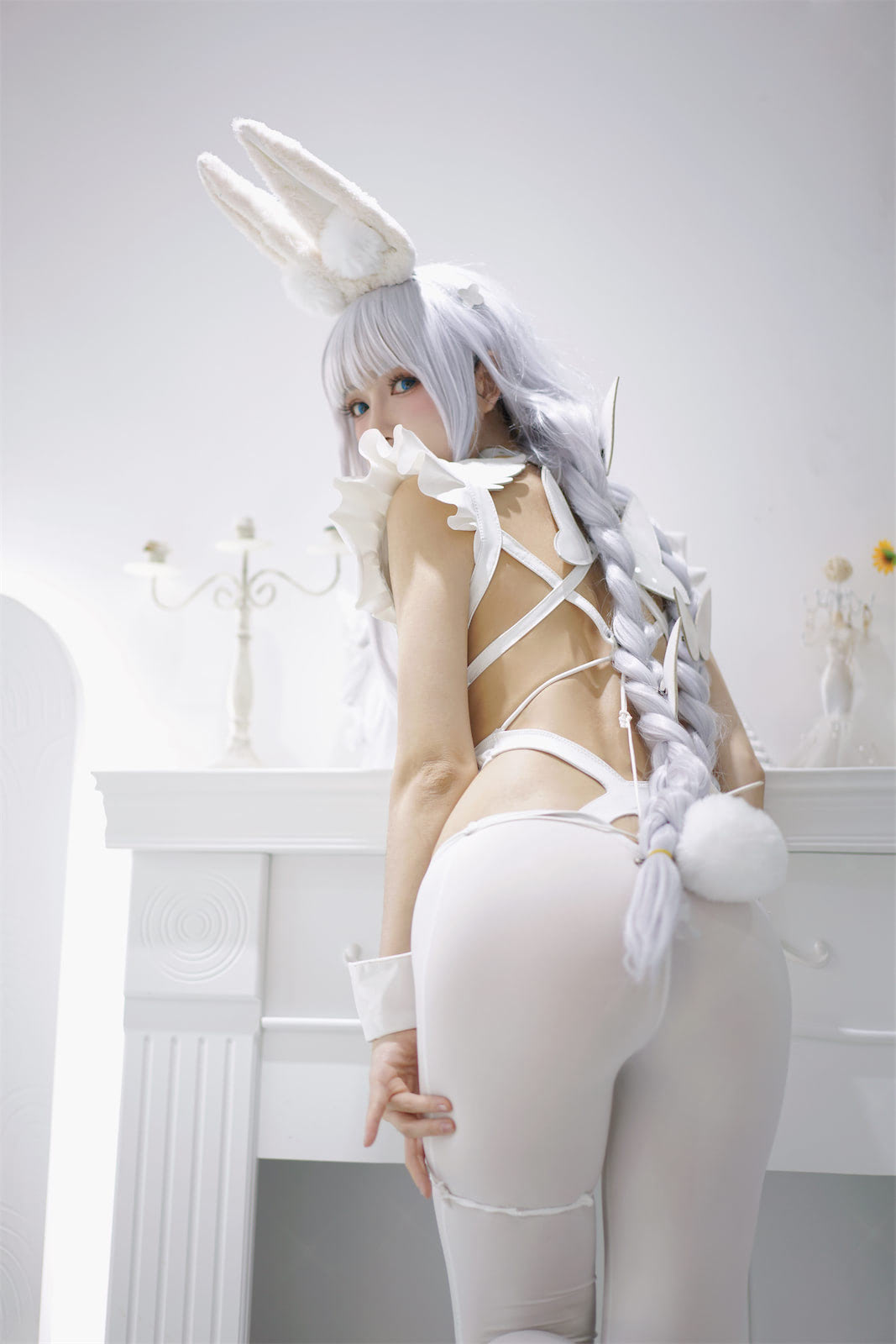 Coser衣衣 黑丝兔女郎写真图包合集下载