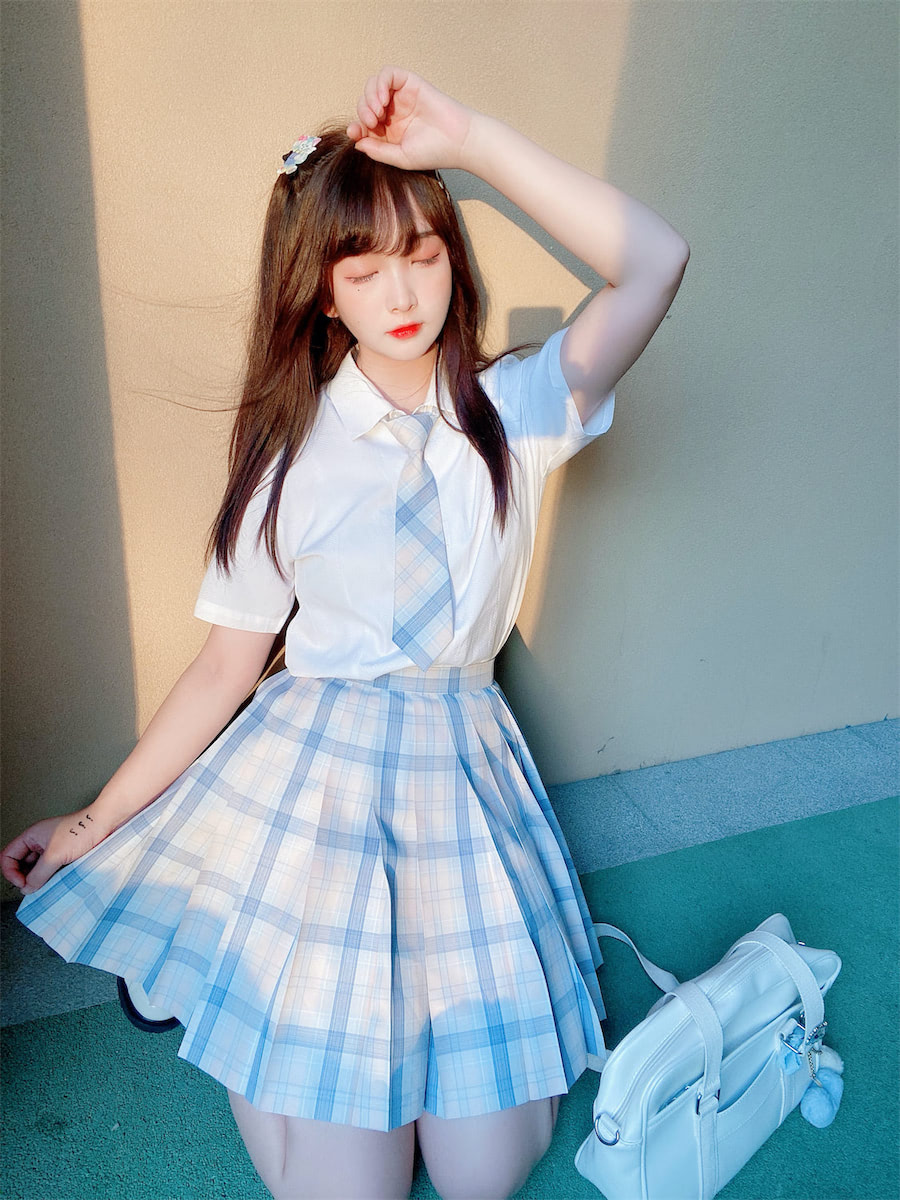 古川Kagura 可爱萌妹白丝福利写真套图合集下载