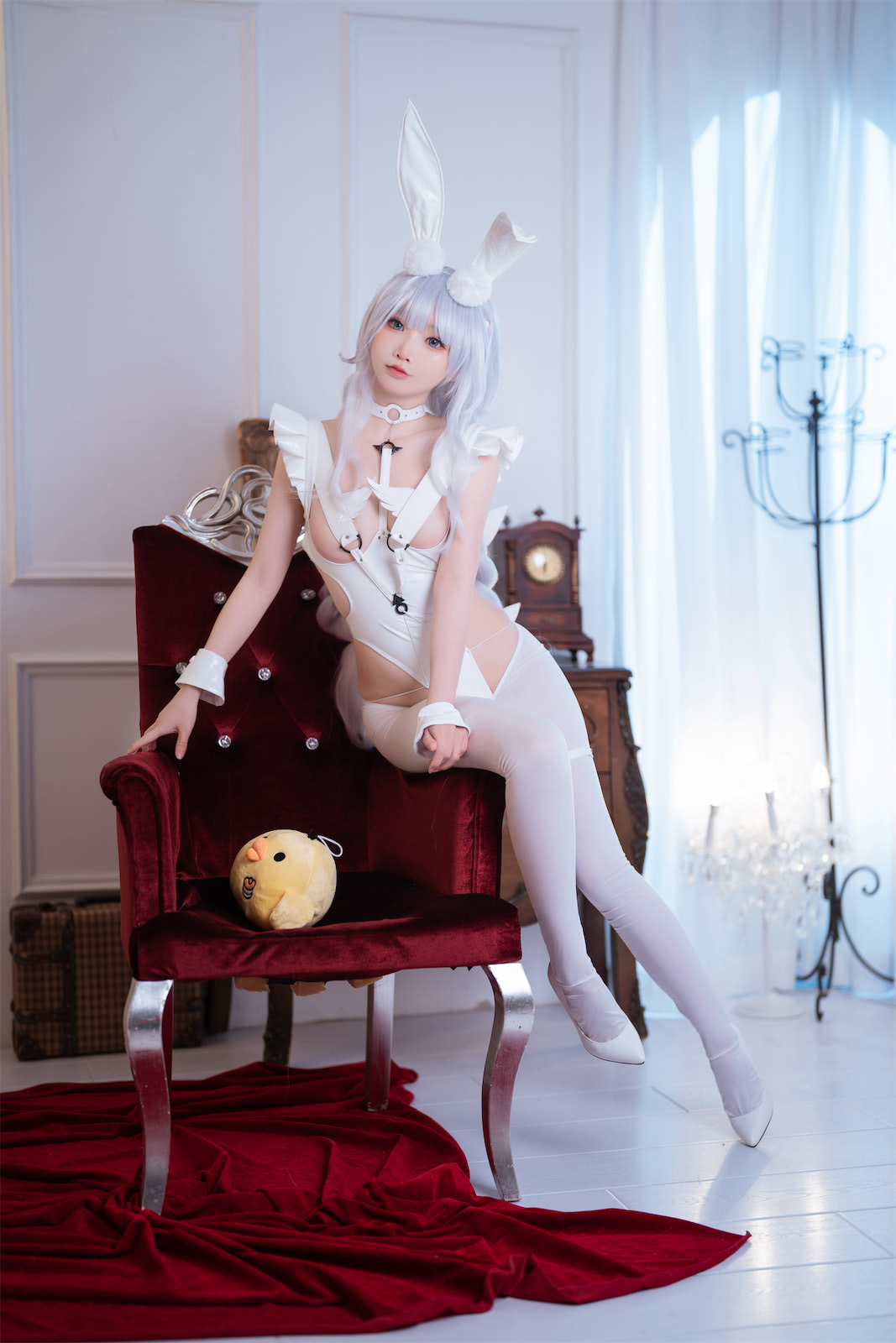 面饼仙儿 浴缸黑丝写真套图合集下载