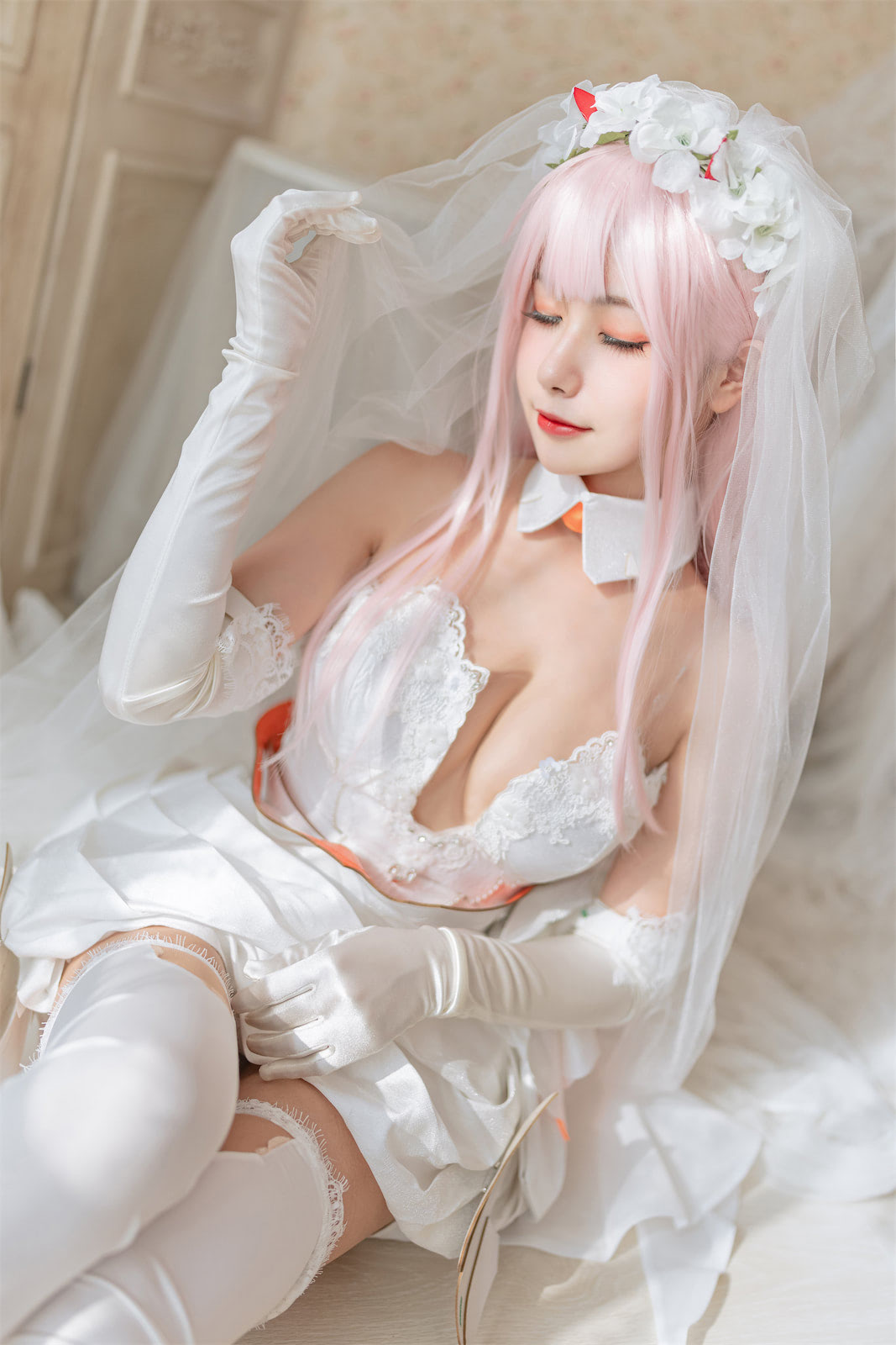 Momoko葵葵 cos礼服写真图包合集资源 Momoko葵葵 cos礼服写真图包合集资源
