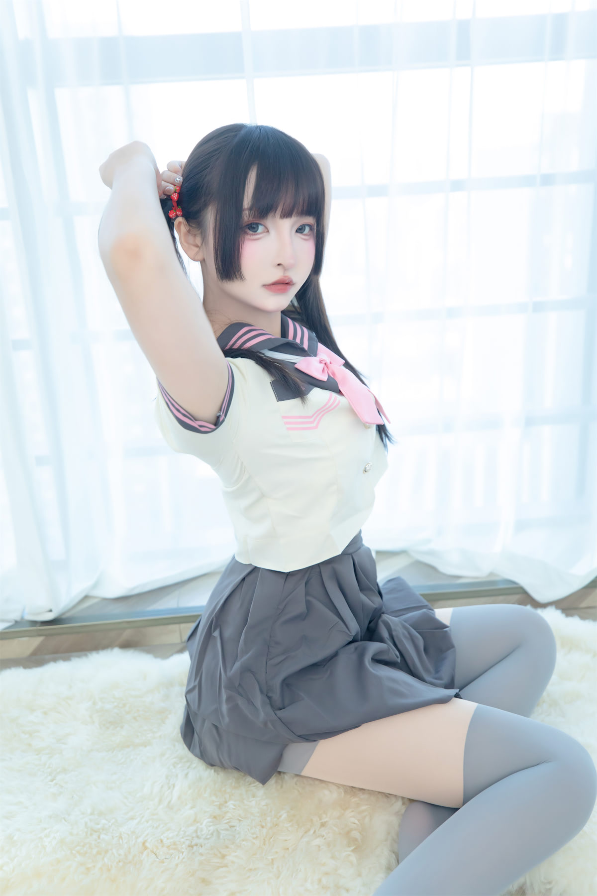 神楽坂真冬 顶级女仆写真图包合集下载 神楽坂真冬 顶级女仆写真图包合集下载