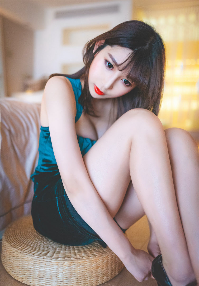 W黑米粥W(小酥酱)  精品美拍写真套图合集下载