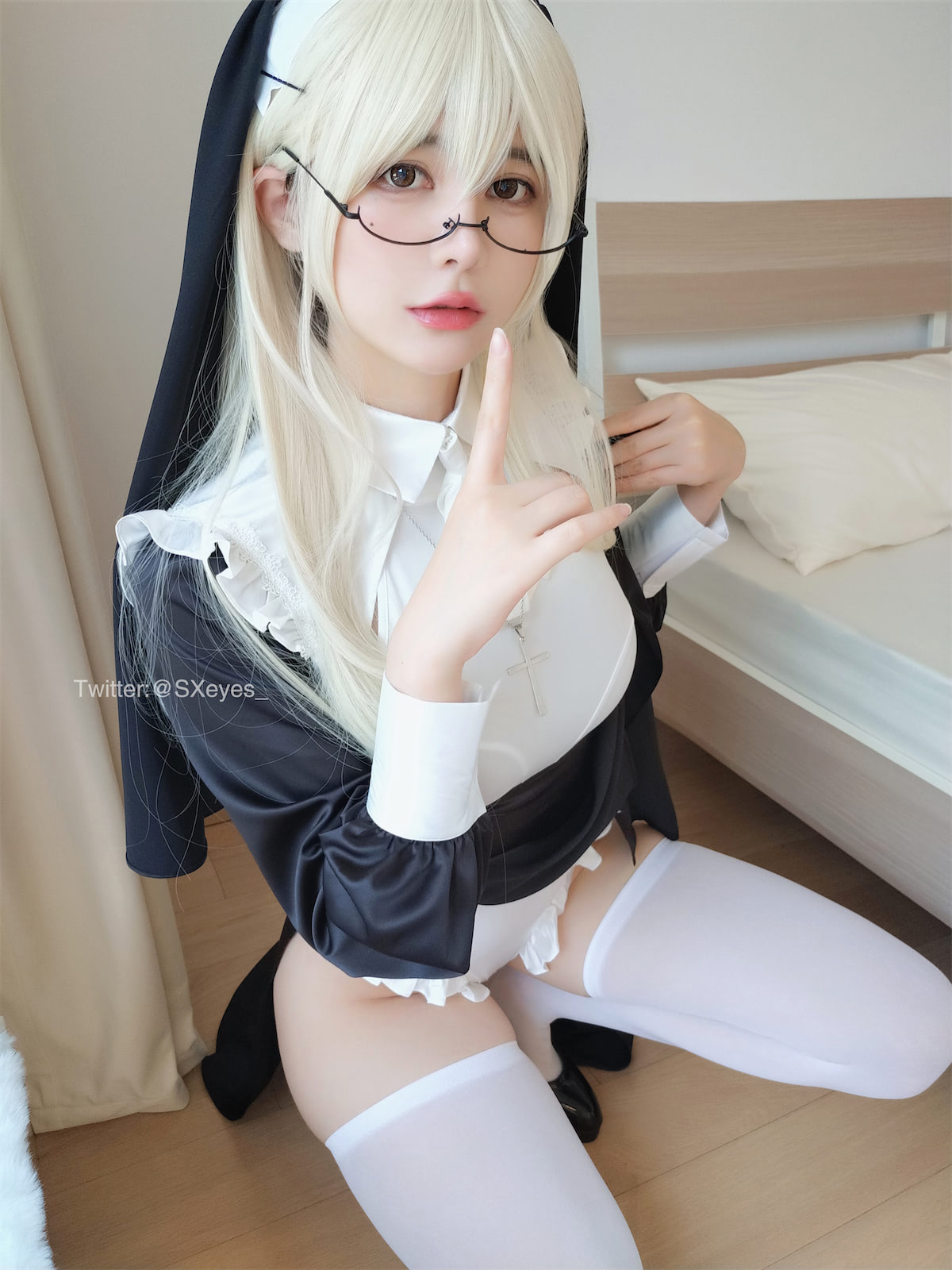 眼酱大魔王w 丝袜少女控写真资源合集下载 眼酱大魔王w 丝袜少女控写真资源合集下载