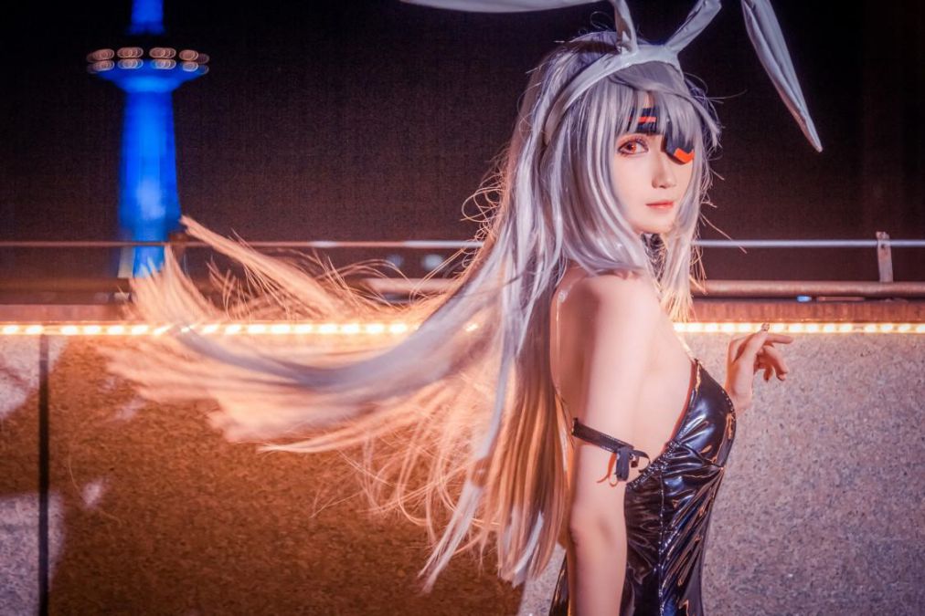 妖君白研 美足控福利 COS漫展场照合集下载