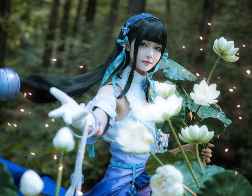 戚顾儿MIKI 高颜值coser高清写真合集下载