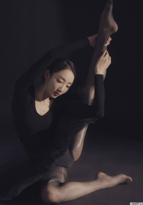 清清 GALLI嘉丽写真图包合集下载