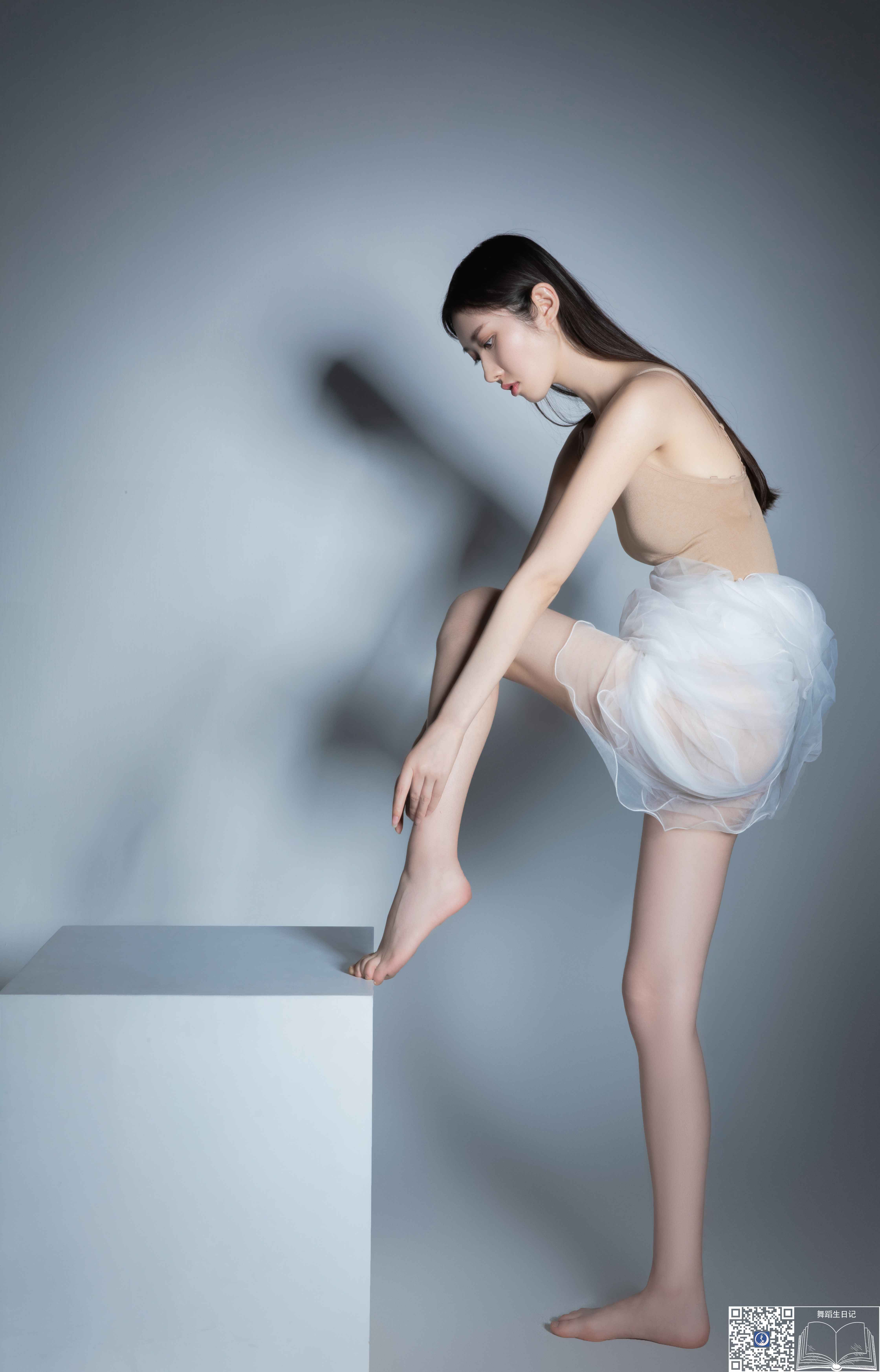 黛西 舞蹈生日记写真资源在线看图