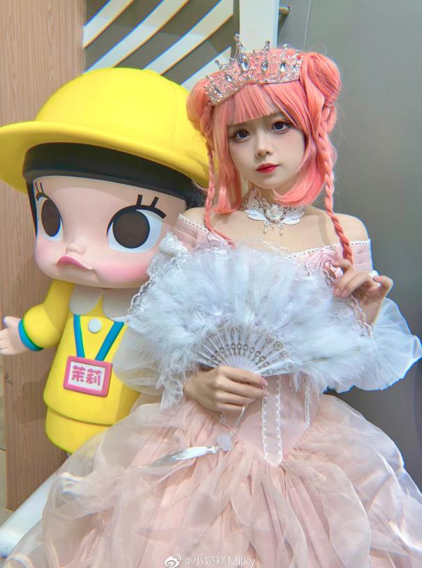 小奶糕Milky 紧急企划写真图片以及视频资源合集