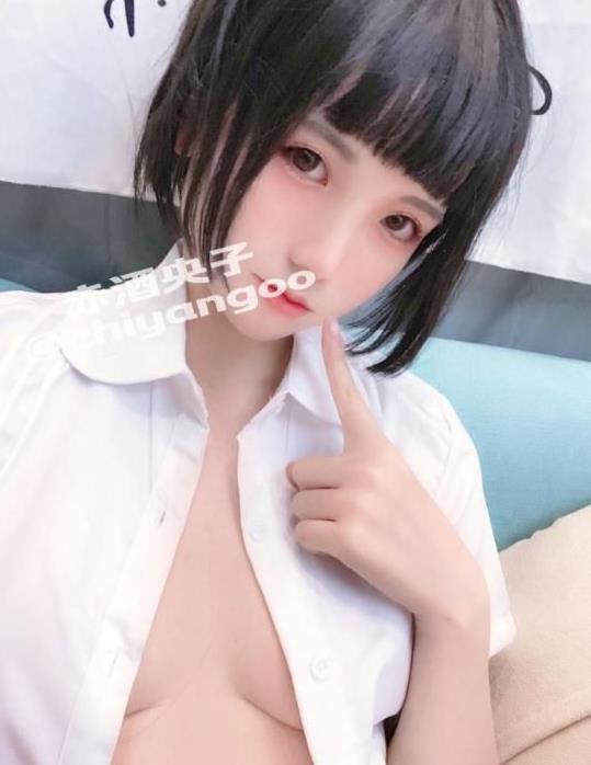 赤酒央子 丝袜少女控写真套图合集下载