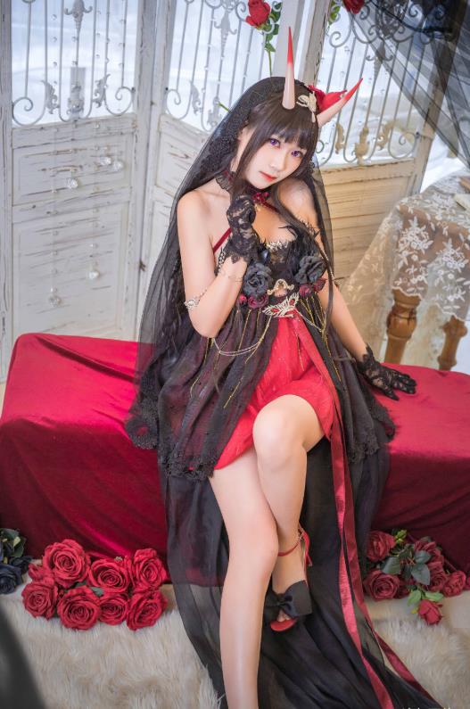 流年不停_w 粉色女仆二次元写真资源合集下载