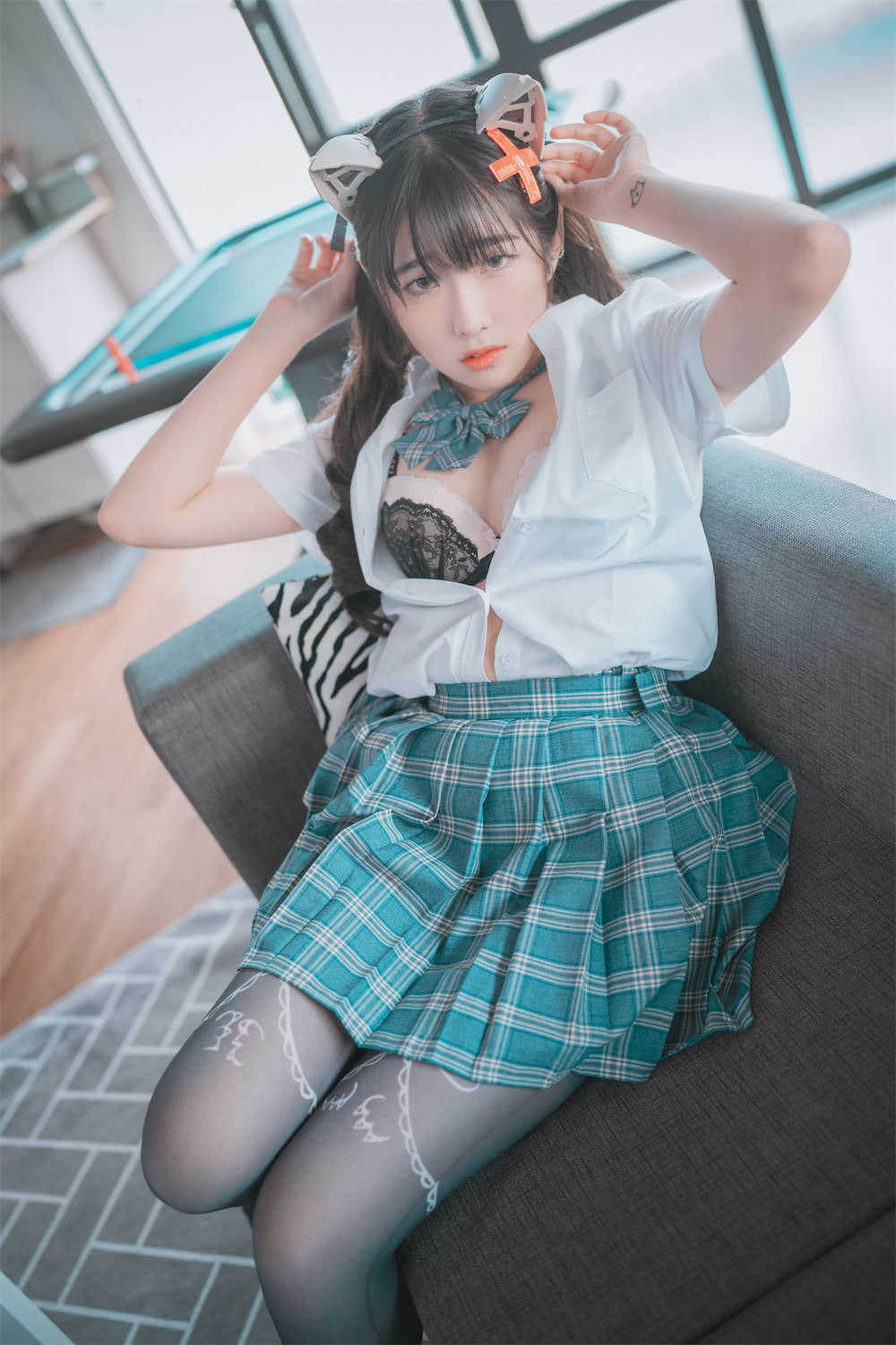Sonson 性感黑丝御姐写真图包合集下载 Sonson 性感黑丝御姐写真图包合集下载