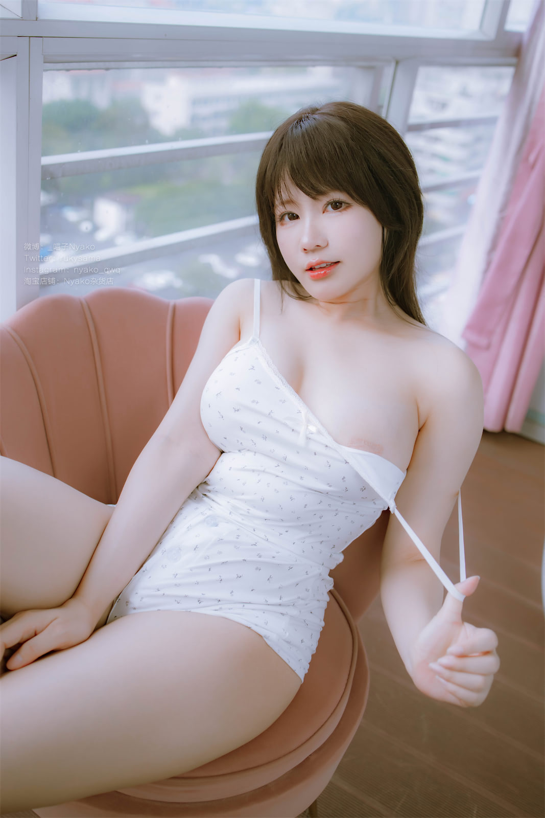 Nyako喵子 蕾丝比基尼私密写真套图合集下载