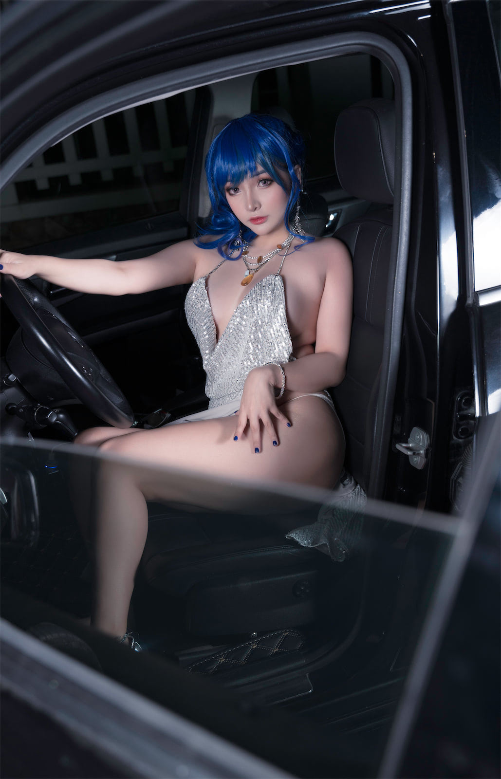 Uy Uy 性感巨乳美女Cosplay写真套图合集下载