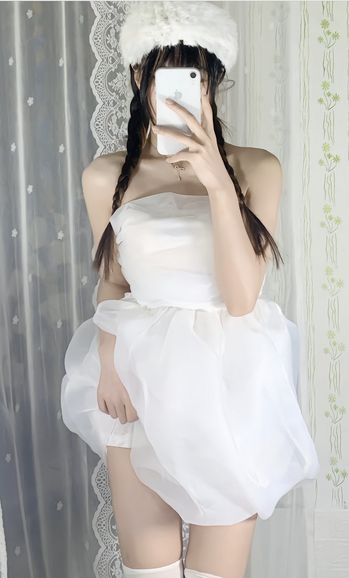 囧静 女仆装萝莉控 微密圈写真套图下载 囧静 女仆装萝莉控 微密圈写真套图下载