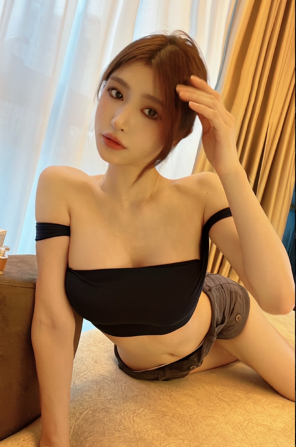 晴子兔呢 蜜桃臀丝袜美女 写真资源合集下载