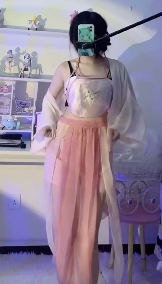 奶糯 猫耳娘丝袜少女福利 写真资源合集下载