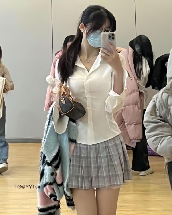 哈哈哈嘿嘿 丝袜美腿福利 写真资源合集下载