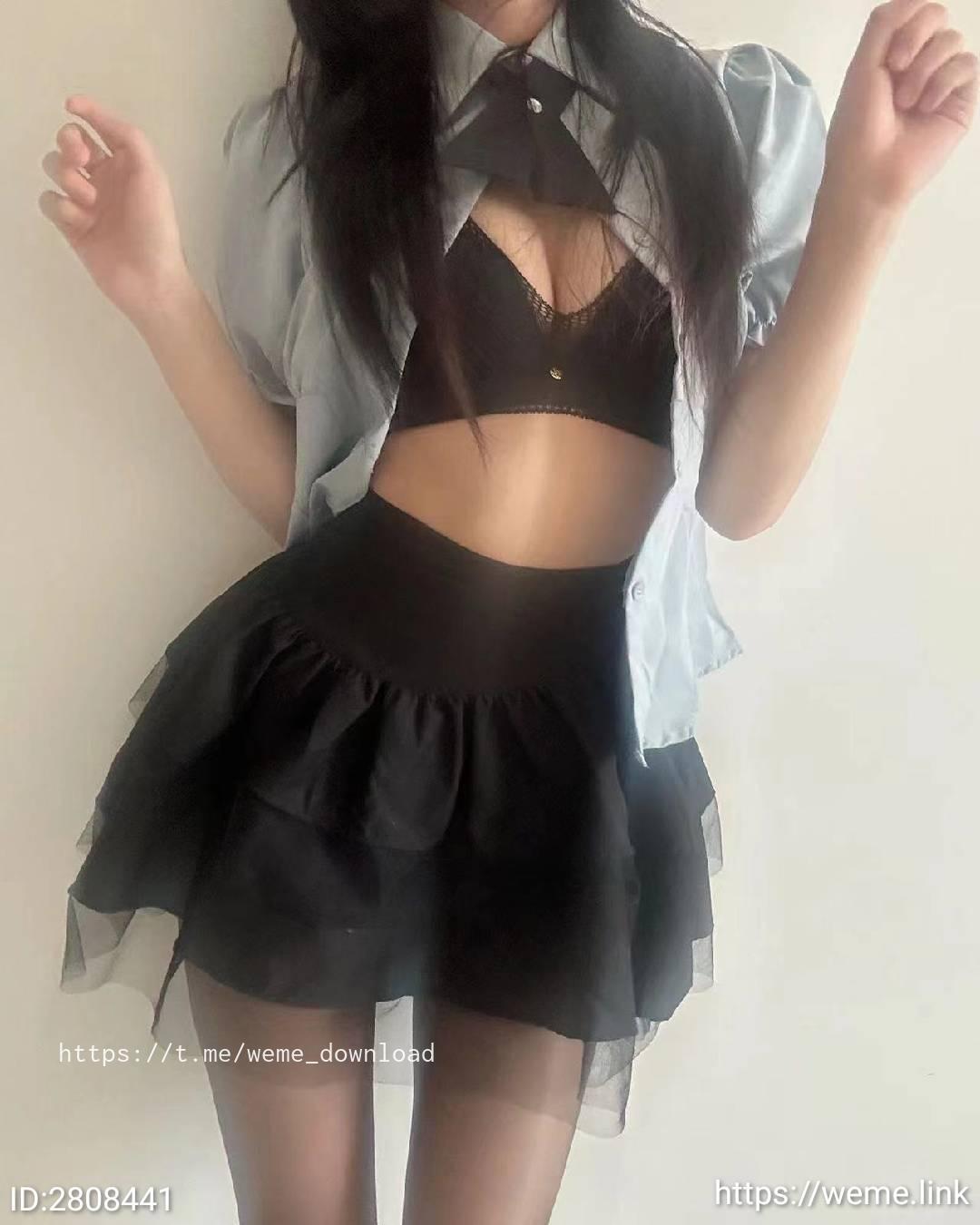 巨恶小锯鳄 制服丝袜双诱惑 写真套图资源下载