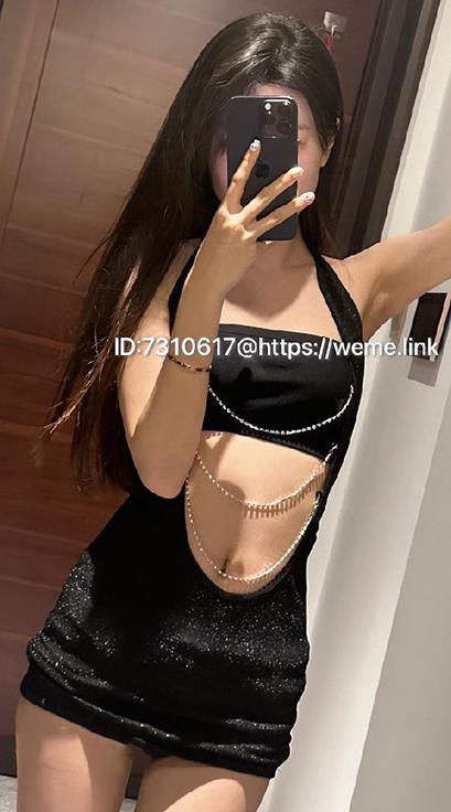 星怡很甜 纤腰巨乳美女 微密圈写真资源下载