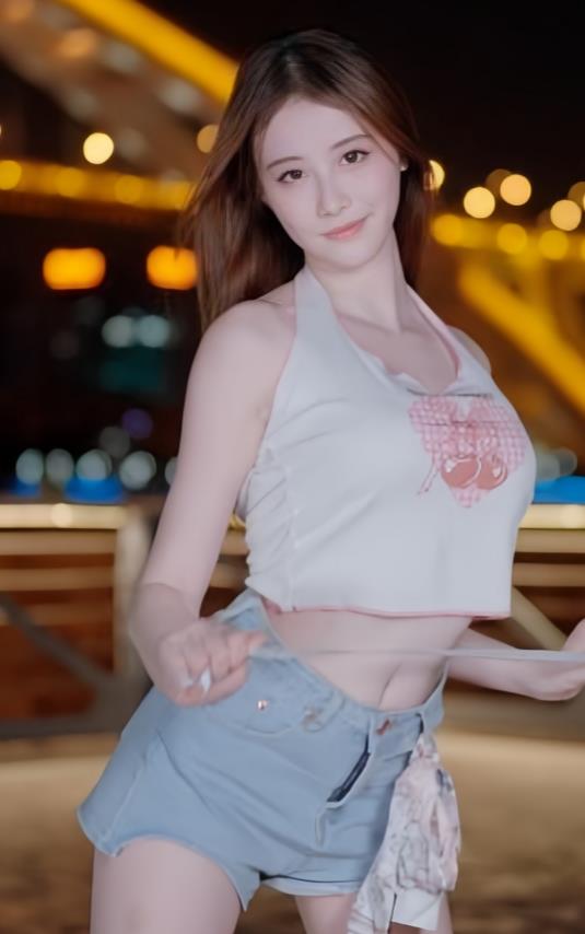 一只小仙若 教室制服诱惑 写真套图下载