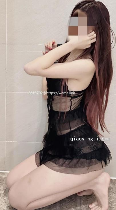 嘉嘉今天有点烦 锁骨杀白丝萝莉 写真全集下载