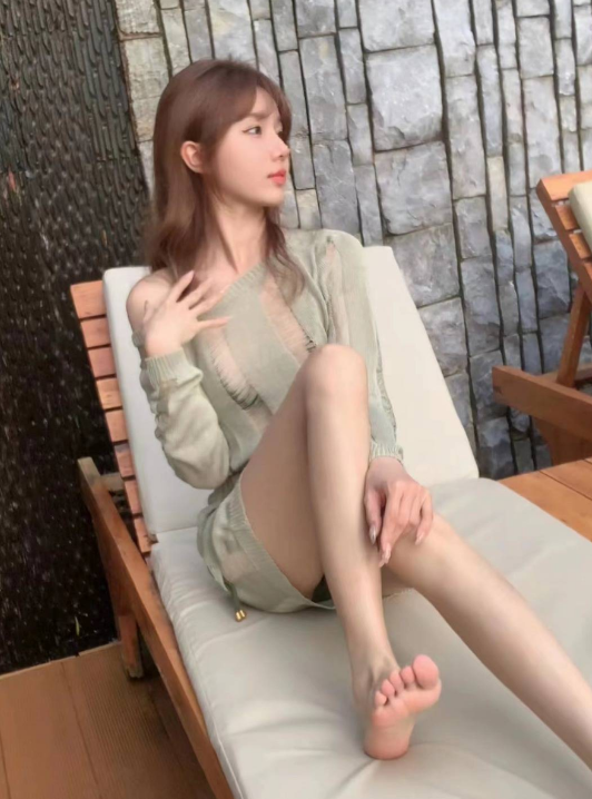 相扑猫 玉足控福利 私房写真套图下载