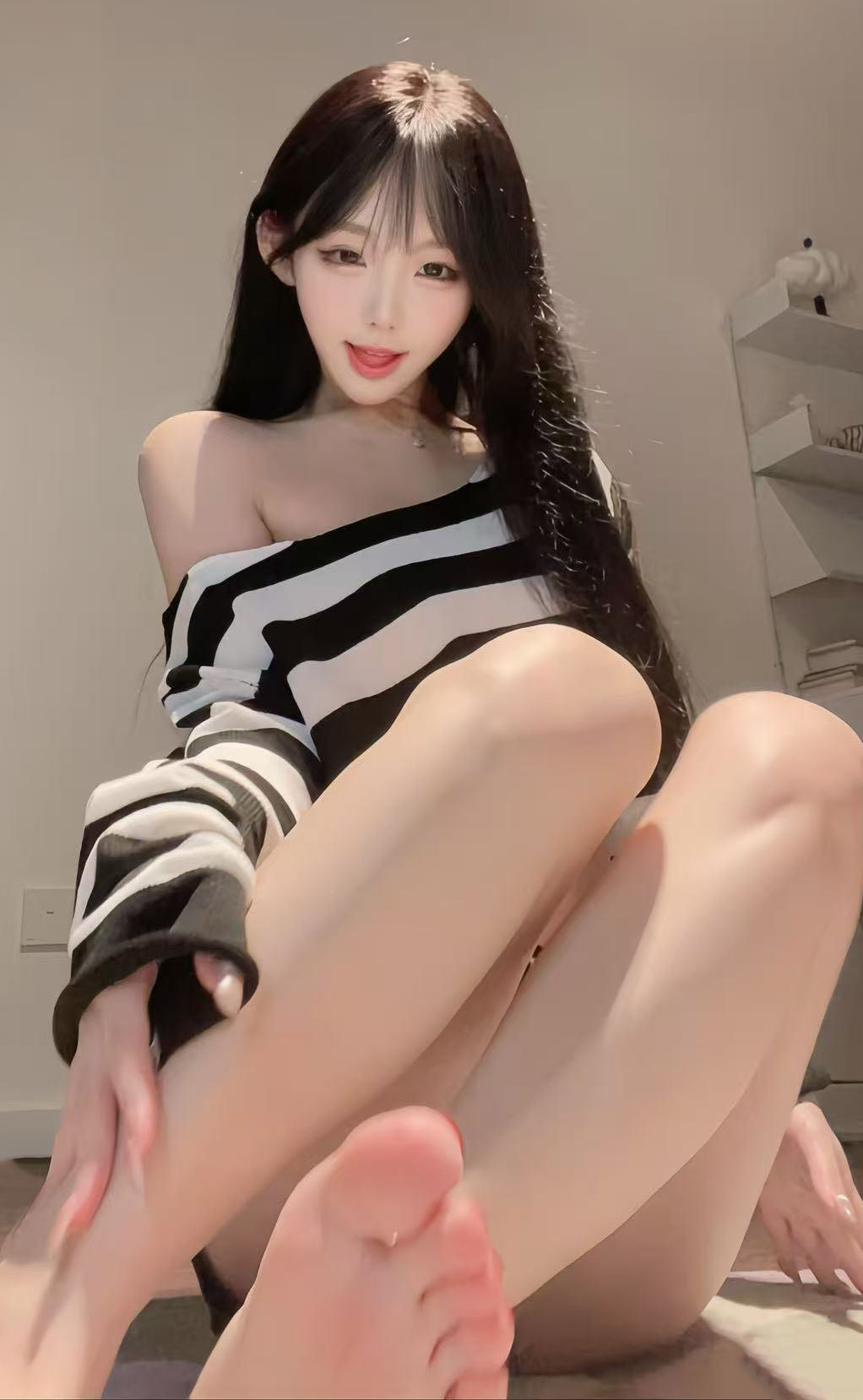 童锣烧（清纯童崽 ）写真资源合集下载