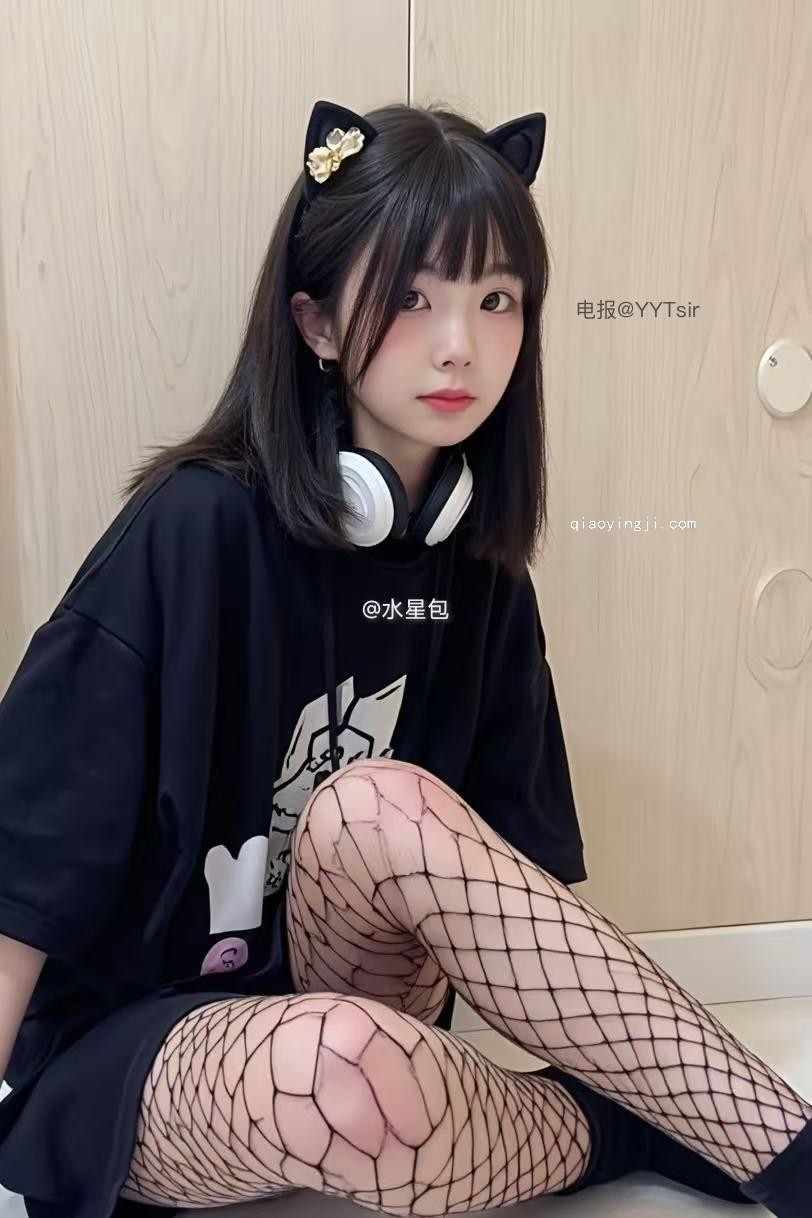 安然 软萌系白丝萝莉写真图包合集下载