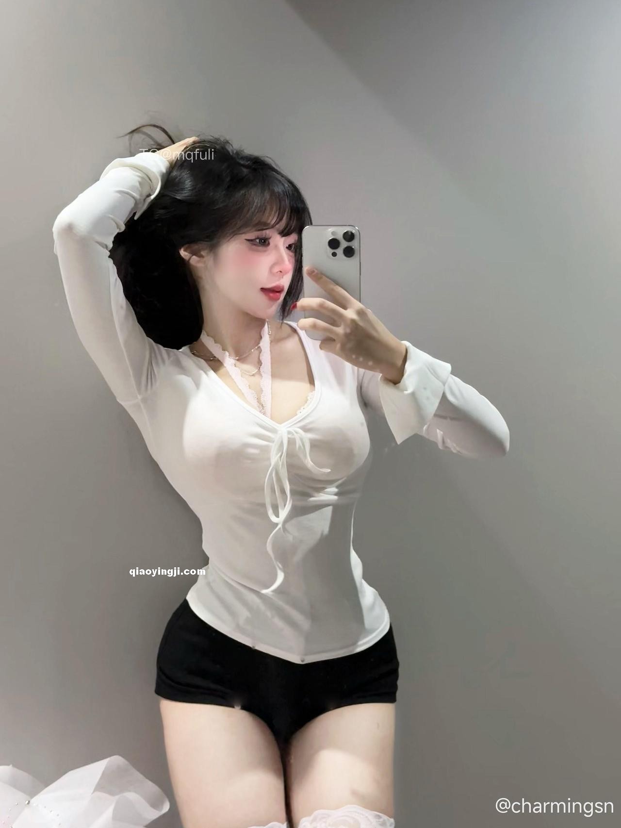 charmingsn 玉足美腿福利私房写真套图下载