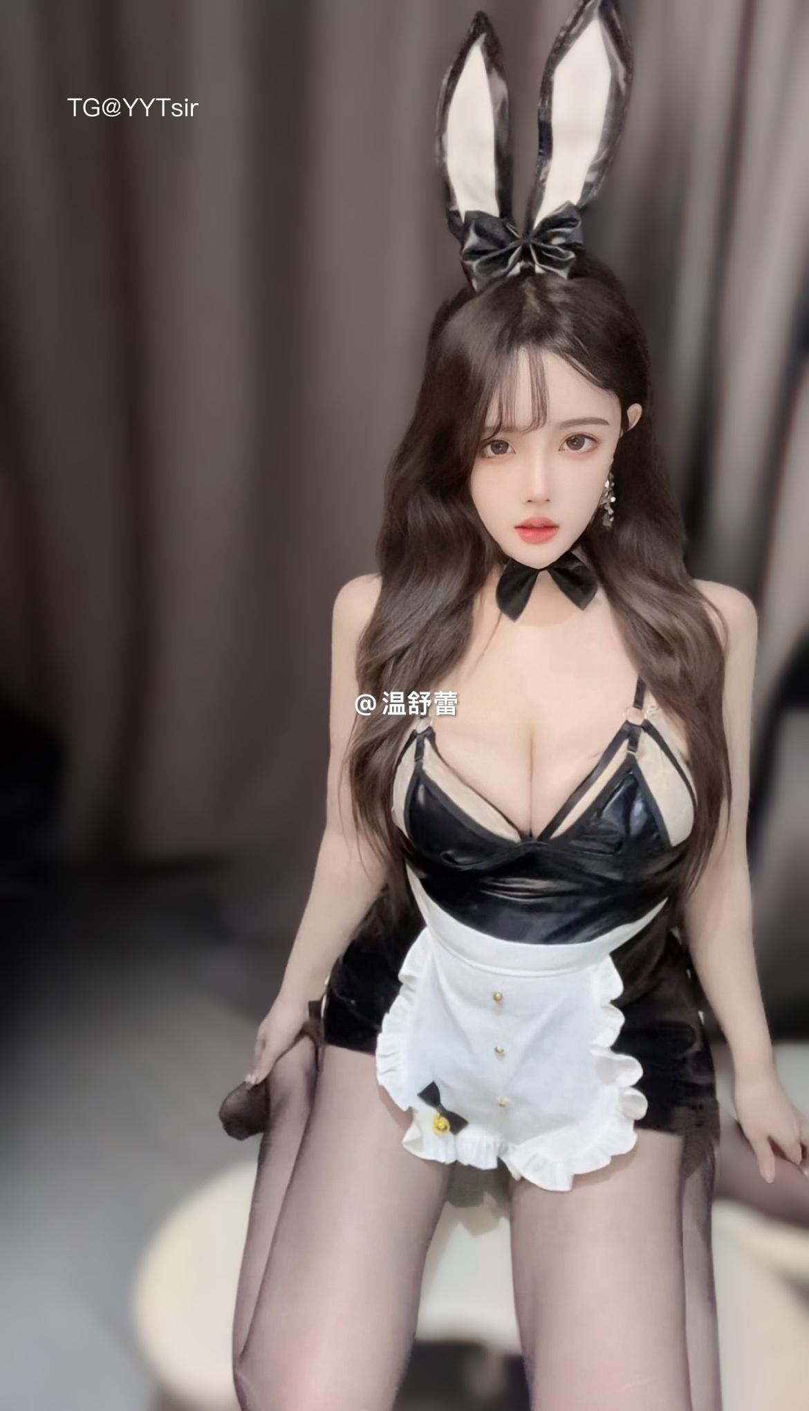 温舒蕾 白丝美腿福利 写真图片以及视频资源下载