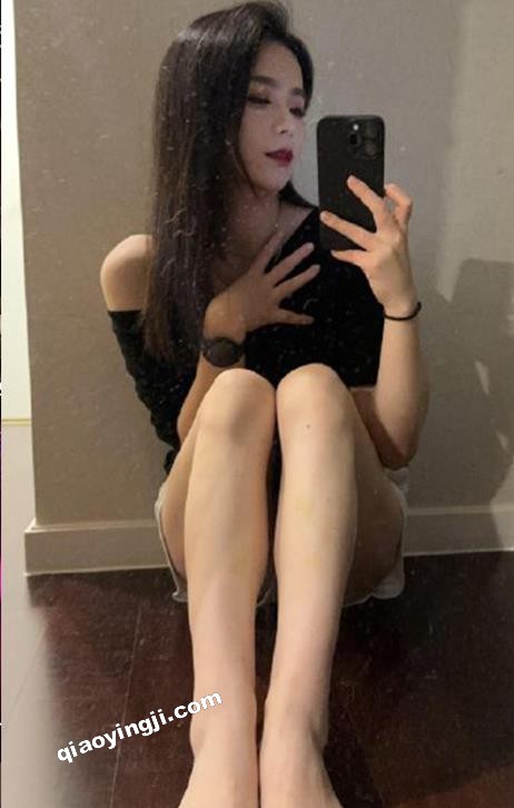 王阿姨 美足控写真福利资源合集下载