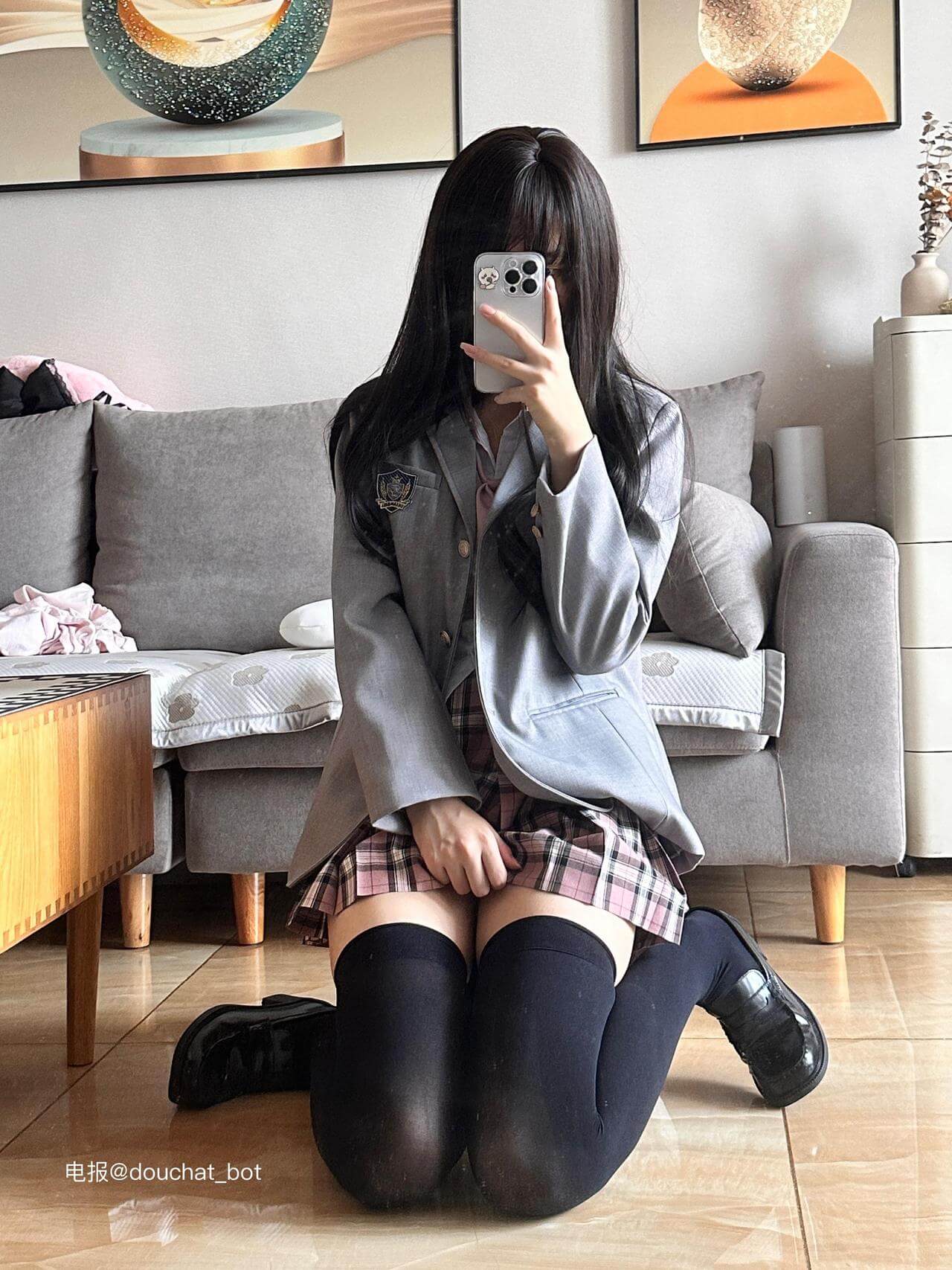 汐娜 丝袜诱惑 觅圈高清写真套图合集下载