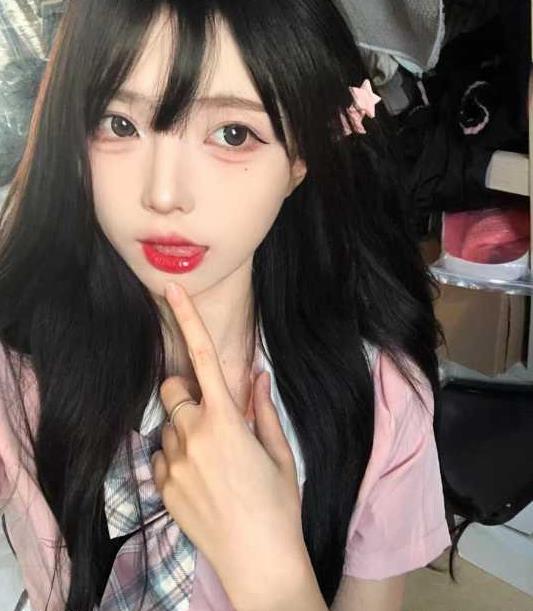 欸哟 校园可爱风写真图集资源下载 欸哟 校园可爱风写真图集资源下载