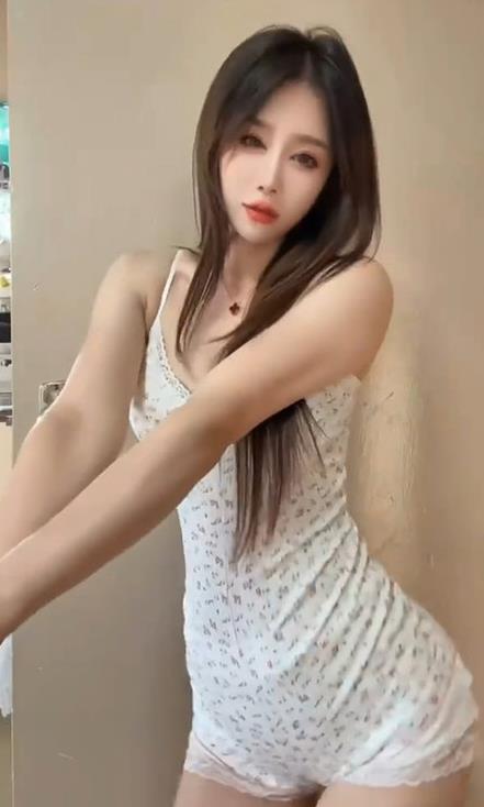 陈猪琦 岛遇写真图片和视频资源下载 陈猪琦 岛遇写真图片和视频资源下载