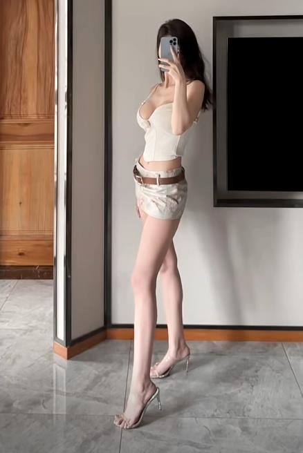 陈怡艳oJplease 长腿美女福利写真资源合集下载 陈怡艳oJplease 长腿美女福利写真资源合集下载