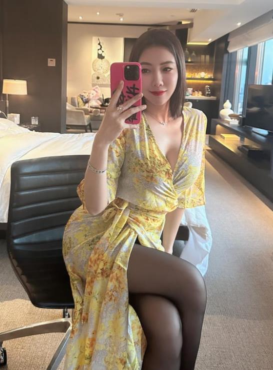 果儿Victoria 内衣写真微密圈资源合集及视频下载【473+图片20+视频】 果儿Victoria 内衣写真微密圈资源合集及视频下载【473+图片20+视频】