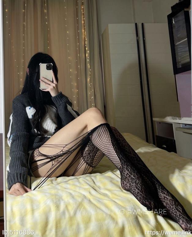 惠惠子呀 丝袜美腿 精品美拍写真图片及视频合集下载