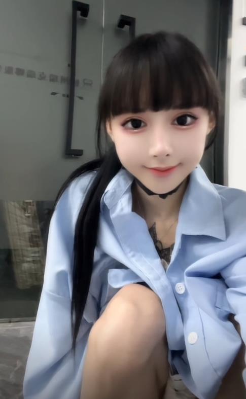 简哥 清纯欲女 铁粉空间写真作品及视频资源下载 简哥 清纯欲女 铁粉空间写真作品及视频资源下载