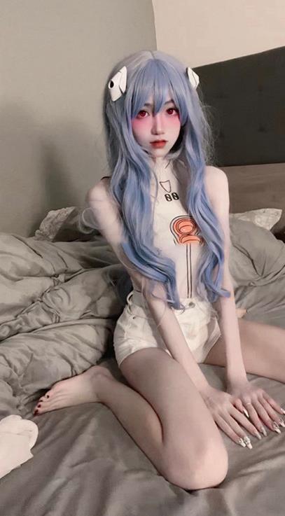 娇七 兔女郎制服诱惑 微密圈写真及视频合集下载