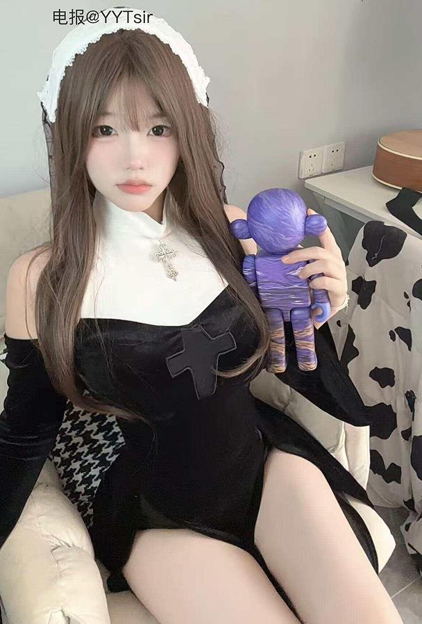 金铁兽 cos猫耳女仆岛遇写真套图资源及视频合集下载