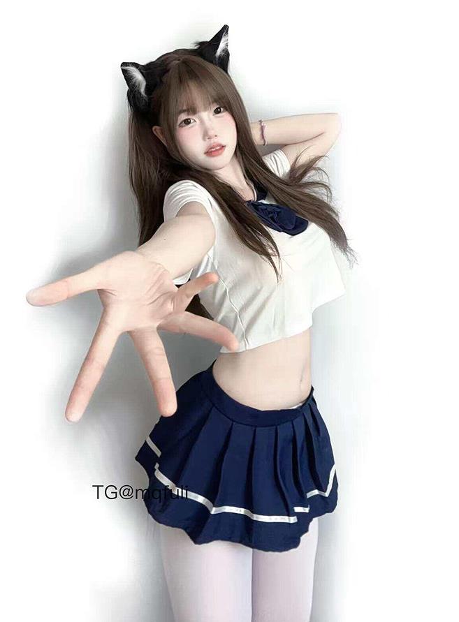 金铁兽 cos猫耳女仆岛遇写真套图资源及视频合集下载