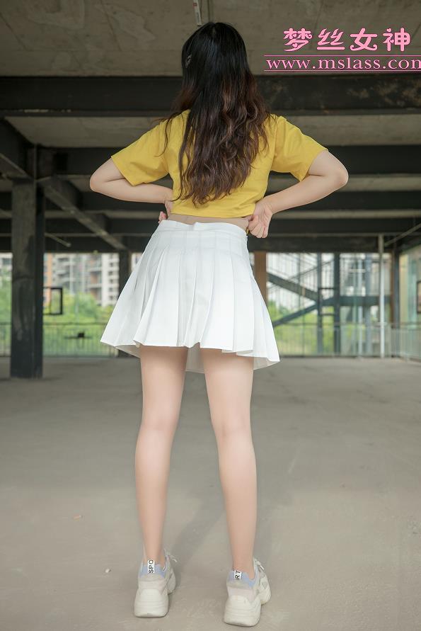 李佳琪 性感大长腿美女写真套图资源合集下载