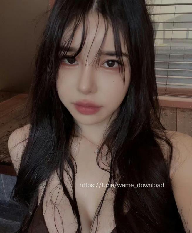 李梦琳UN 校服控福利制服写真图包及视频合集