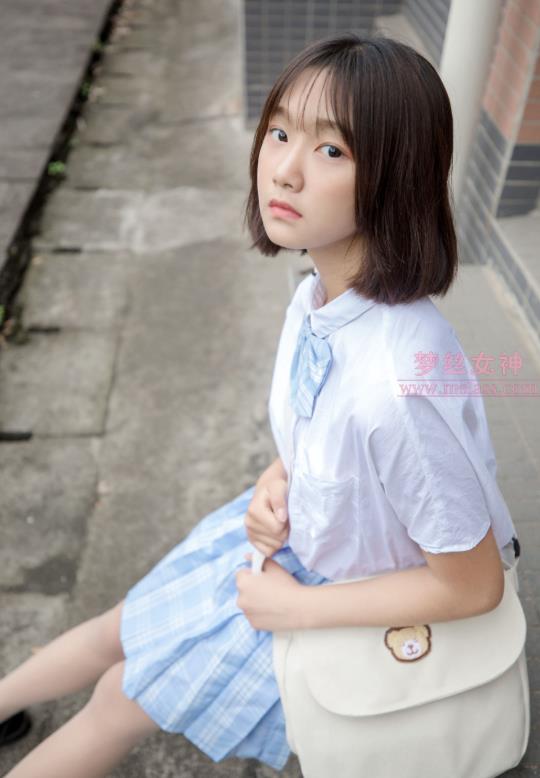 洛洛 校服萝莉控 写真图包合集资源下载 洛洛 校服萝莉控 写真图包合集资源下载