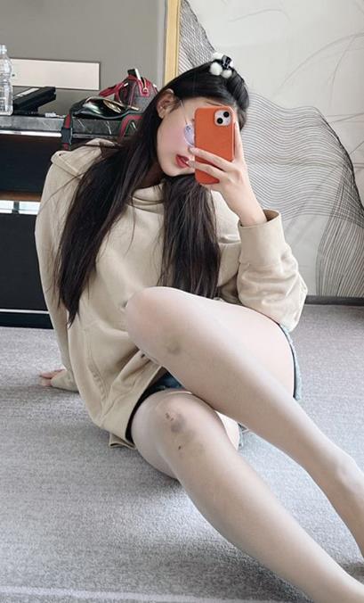 美邵女baby 丝袜美腿福利写真作品及视频合集下载 美邵女baby 丝袜美腿福利写真作品及视频合集下载