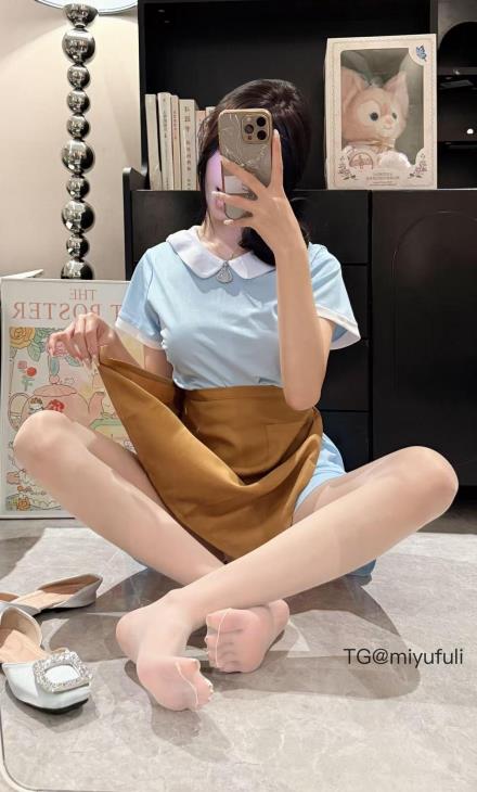 妮兔t 秘语空间写真图片以及视频资源合集下载 妮兔t 秘语空间写真图片以及视频资源合集下载