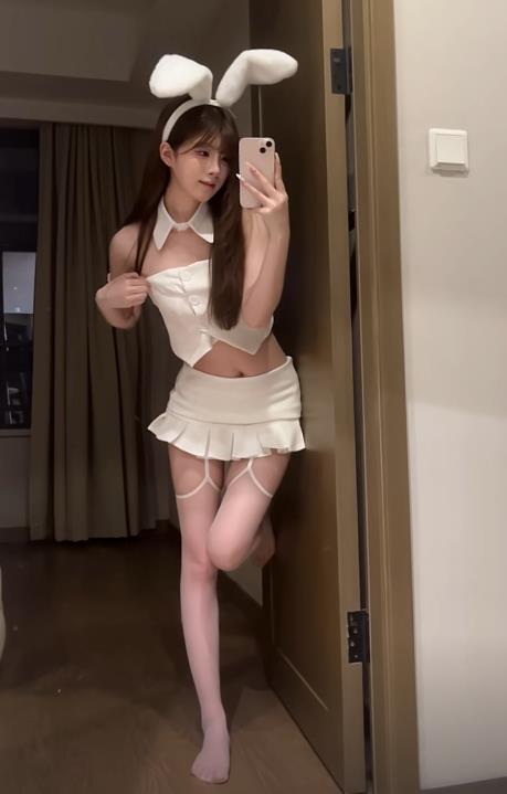 倩倩 岛遇付费写真资源及日常视频合集下载 倩倩 岛遇付费写真资源及日常视频合集下载